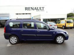 dacia-logan-mcv-821-ahv-29-5-1505219080.JPG