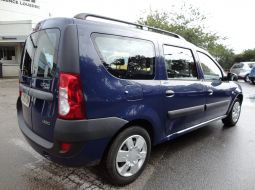 dacia-logan-mcv-821-ahv-29-7-1505219083.JPG