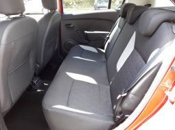 dacia-sandero-dq-664-yj-8-1561361359.jpg