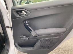 peugeot-208-dd-505-ge-17-1702652619.jpg