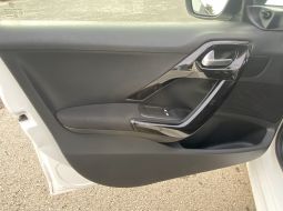 peugeot-208-dd-505-ge-19-1702652625.jpg