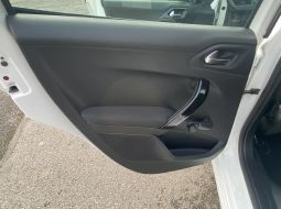 peugeot-208-dd-505-ge-22-1702652636.jpg
