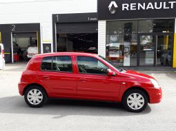 renault-clio-campus-del-p0697-8-1570458744.jpg