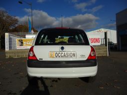 renault-clio-ii-campus-societe-571afp29-6-1479199119.JPG