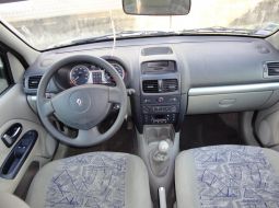 renault-clio-ii-ph-2-bv-480-jb-11-1488272028.JPG