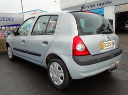 renault-clio-ii-ph-2-bv-480-jb-5-1486483050.JPG