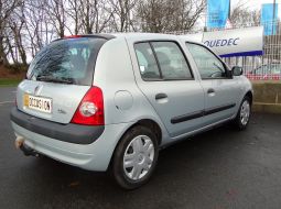 renault-clio-ii-ph-2-bv-480-jb-7-1486483180.JPG