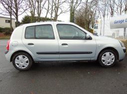 renault-clio-ii-ph-2-bv-480-jb-8-1486483191.JPG