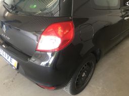 renault-clio-iii-3p-z-si710-2-1557757687.jpeg