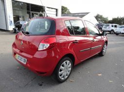 renault-clio-iii-bq-085-jp-10-1539706565.JPG