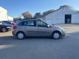 renault-clio-iii-estate-bj-459-nc-2-1670425733.JPG