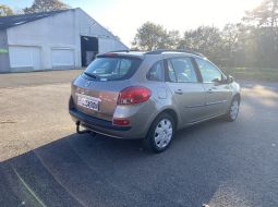 renault-clio-iii-estate-bj-459-nc-3-1670425733.JPG