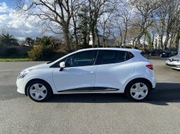 renault-clio-iv-dy-652-cy-10-1741944174.JPG