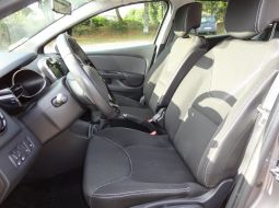 renault-clio-iv-estate-dh-434-ym-12-1508339968.JPG
