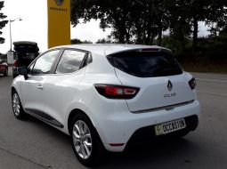 renault-clio-iv-ey-855-pl-2-1571145546.jpg