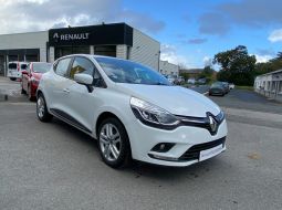 renault-clio-iv-fe-293-yx-10-1698770562.jpg