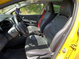 renault-clio-iv-rs-trophy-igbbd318-14-1683034562.JPG