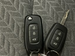 renault-clio-v-fz-935-kq-2-1778070412.jpg