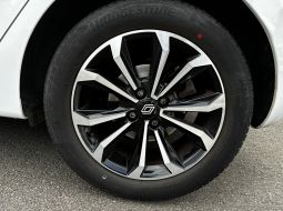 renault-clio-v-gv-307-jt-11-1778137946.JPG