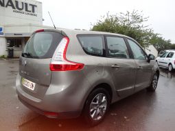 renault-grand-scenic-bw-816-ga-3-1505320048.JPG