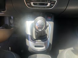 renault-grand-scenic-iii-ru-lh13-28-1747312198.JPG