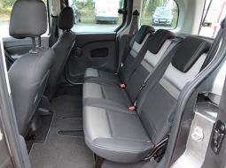 renault-kangoo-5-places-eh-615-js-10-1520520845.JPG