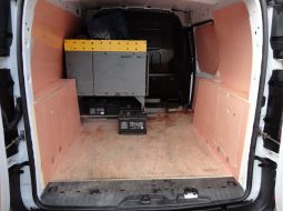 renault-kangoo-express-eh-885-yl-4-1508837673.JPG