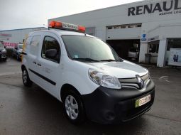 renault-kangoo-express-eh-885-yl-7-1508837681.JPG