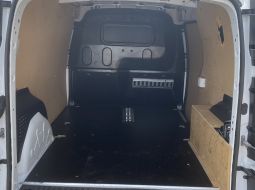 renault-kangoo-express-maxi-grand-volume-ez-122-jl-9-1655475848.JPG