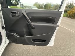 renault-kangoo-ii-express-ew-789-tc-5-1742978576.JPG