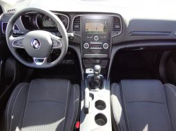 renault-megane-iv-ea-642-sk-11-1495469682.JPG