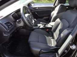 renault-megane-iv-ea-642-sk-12-1495469684.JPG