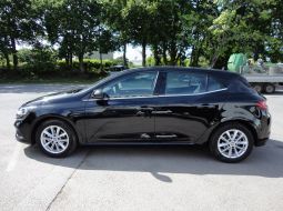 renault-megane-iv-ea-642-sk-9-1495469679.JPG