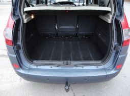 renault-scenic-ii-bw-265-yp-9-1539857194.JPG