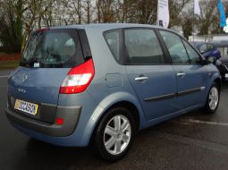 renault-scenic-ii-ph1-847acc29-8-1482500506.JPG