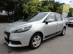 renault-scenic-iii-ct-212-ag-3-1503050708.JPG