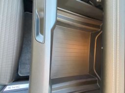 renault-scenic-iv-ew-567-fc-21-1704792902.jpg