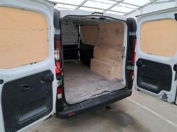 renault-trafic-iii-fg-em-160-zg-6-1678379072.jpg