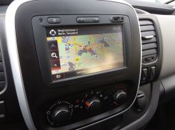 renault-trafic-passenger-b-li2969-3-1594373633.jpeg