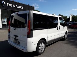 renault-trafic-passenger-dc-787-wh-5-1563175271.jpg