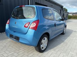 renault-twingo-ii--2-1785487308.jpg