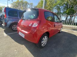 renault-twingo-ii-1whg815-2-1744125359.JPG
