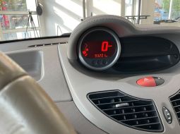 renault-twingo-ii-bms1047-1-1761203141.jpg