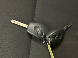 renault-twingo-ii-dd-134-vb-11-1781017203.jpg