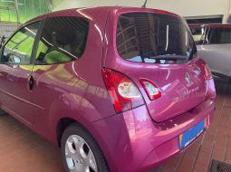 renault-twingo-ii-en-c2701-10-1748249798.jpg