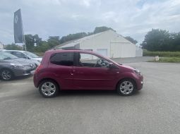 renault-twingo-ii-en-c2701-6-1749825800.JPG