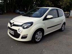renault-twingo-ii-sb-i1660-2-1600185499.jpg