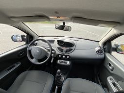 renault-twingo-ii-srls5184-12-1635258264.JPG