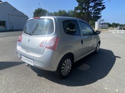 renault-twingo-ii-z-l1045-20-1753437880.JPG