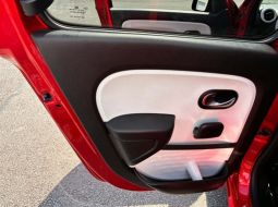 renault-twingo-iii-dw-560-vt-1-1784302271.jpg